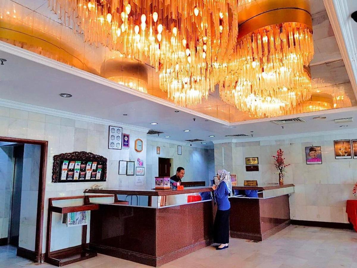 Hotel Grand Crystal Alor Setar Bagian luar foto
