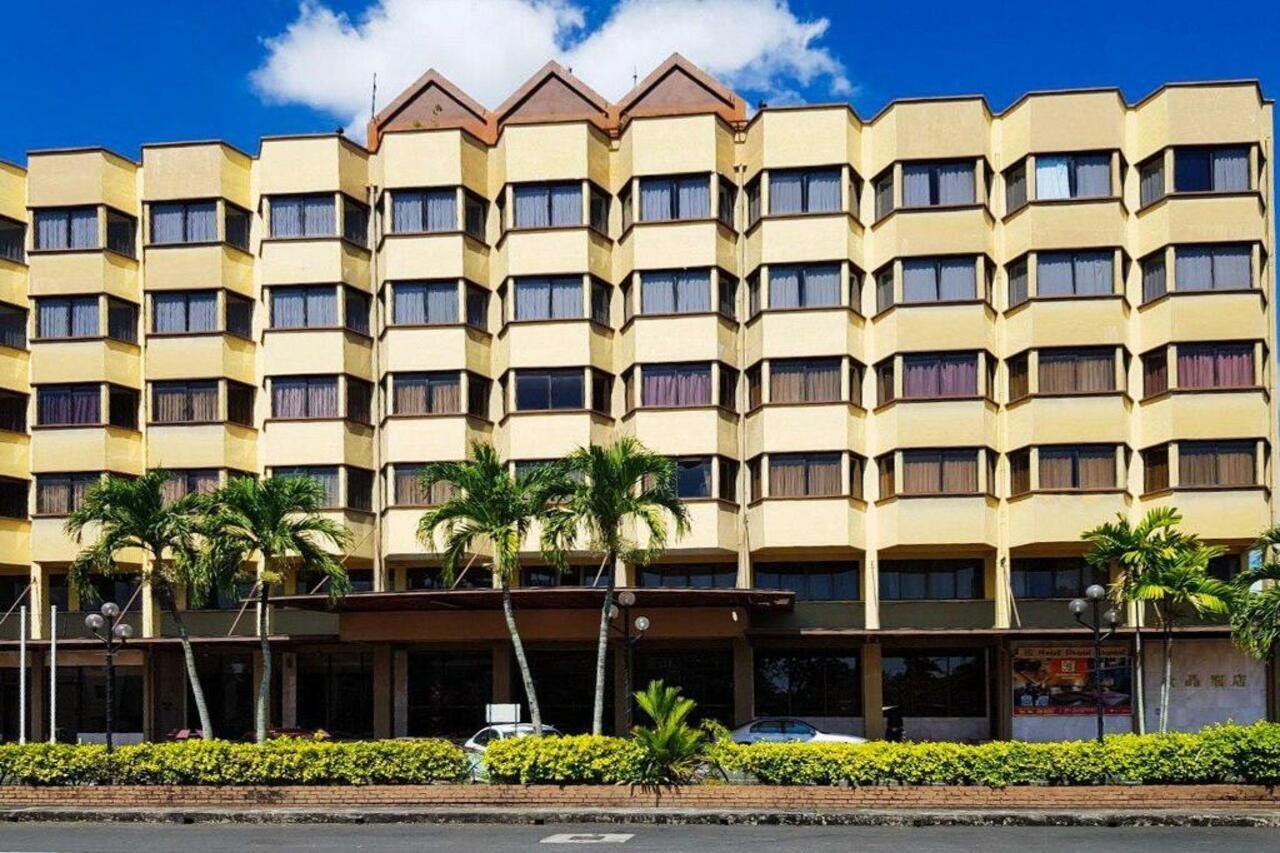 Hotel Grand Crystal Alor Setar Bagian luar foto