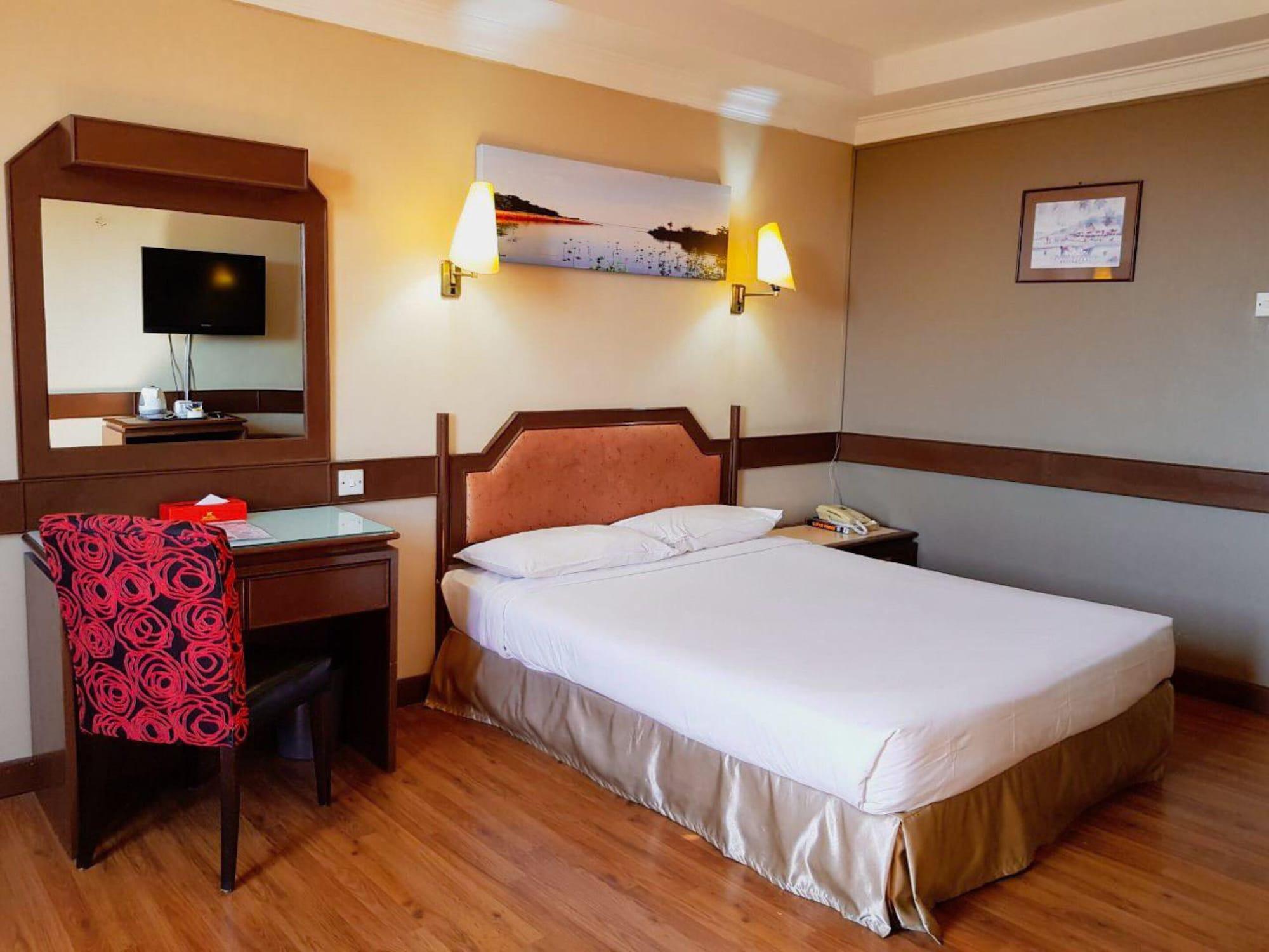 Hotel Grand Crystal Alor Setar Bagian luar foto