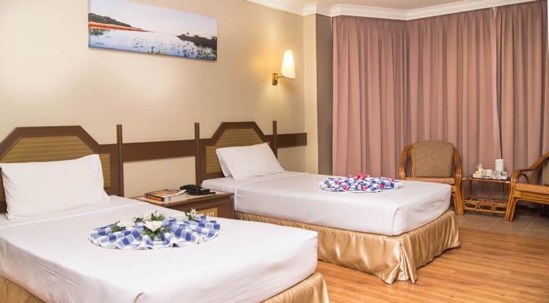 Hotel Grand Crystal Alor Setar Bagian luar foto