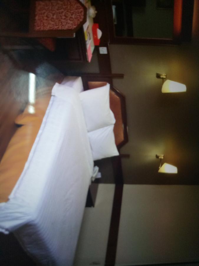 Hotel Grand Crystal Alor Setar Bagian luar foto